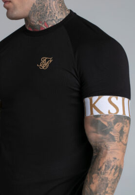 Sik Silk - Tech T-Shirt - Triko s lemy kolem bicepsů - Černé - Image 2